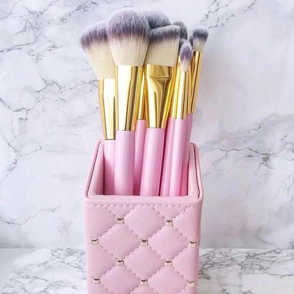 BH Cosmetics Pink Studded Elegance Brush Set 12pcs