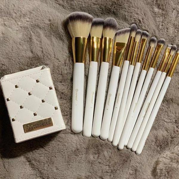 BH Cosmetics White Studded Elegance Brush Set 12pcs